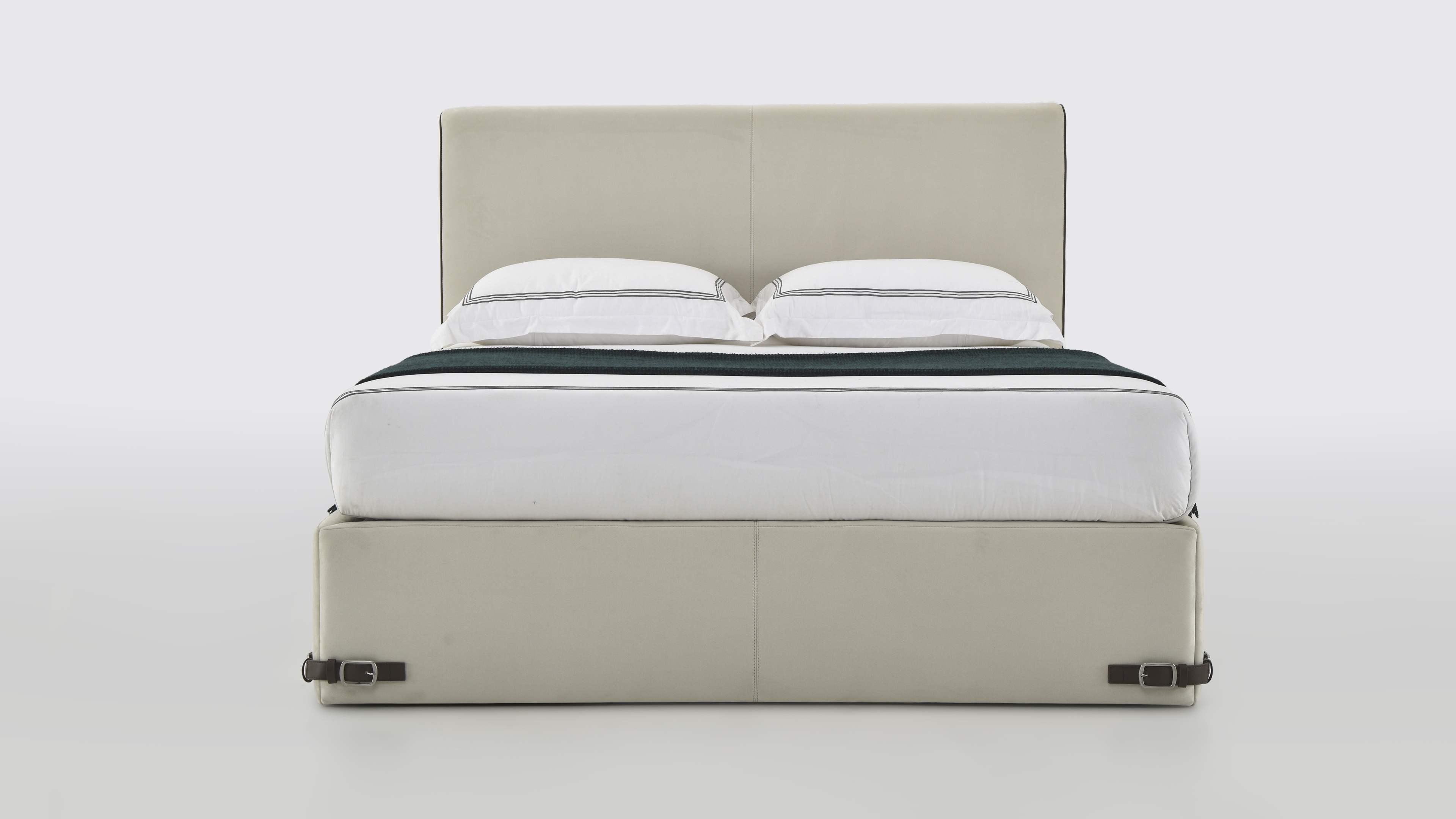 RIVIERA Bed