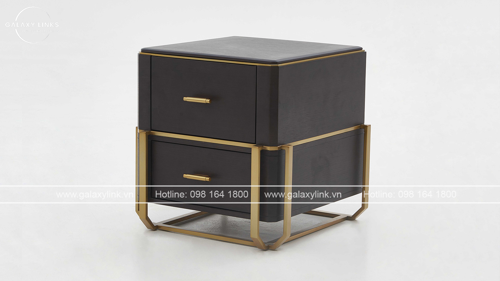 WAITA Nightstand