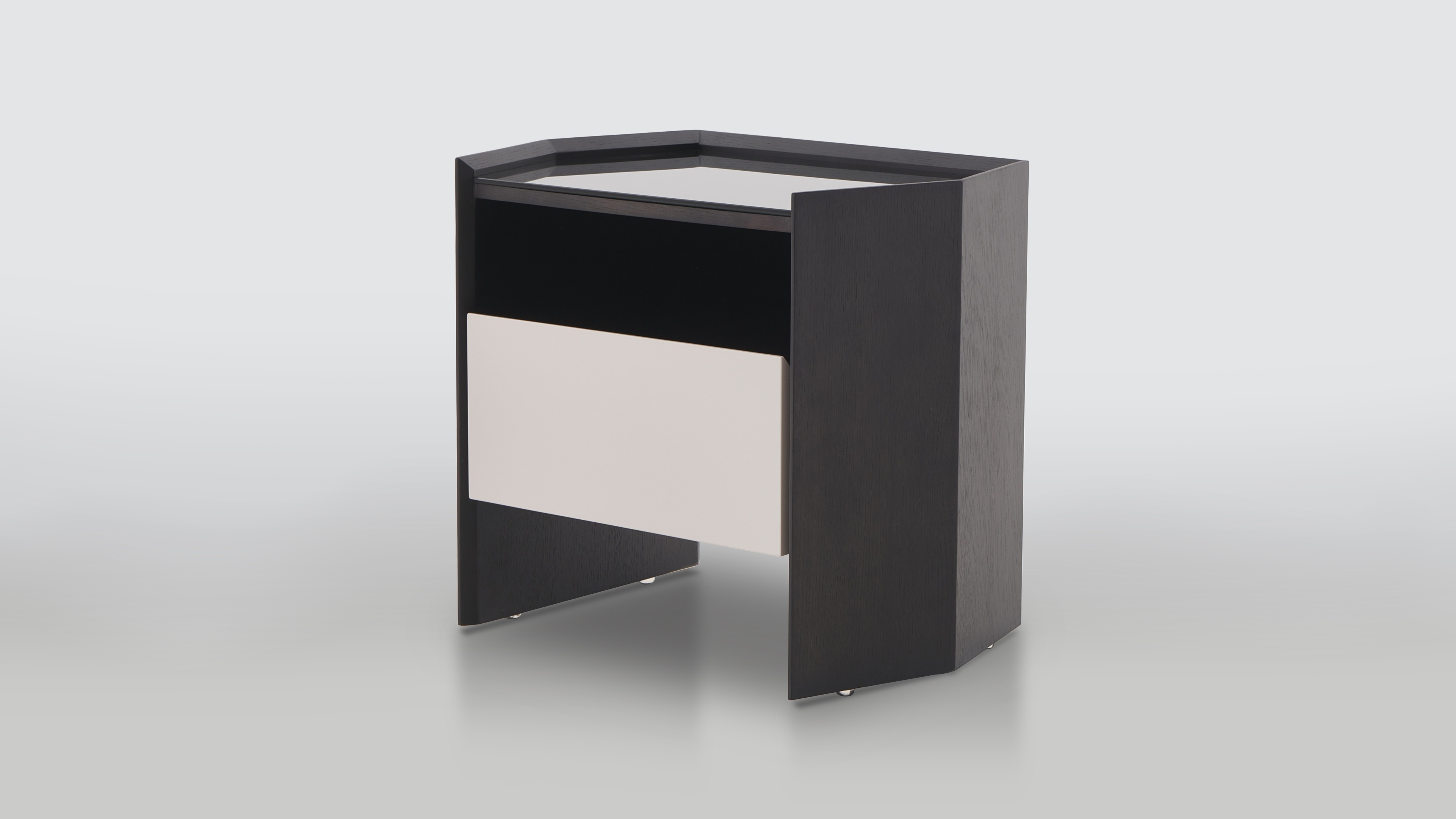 GIO Nightstand