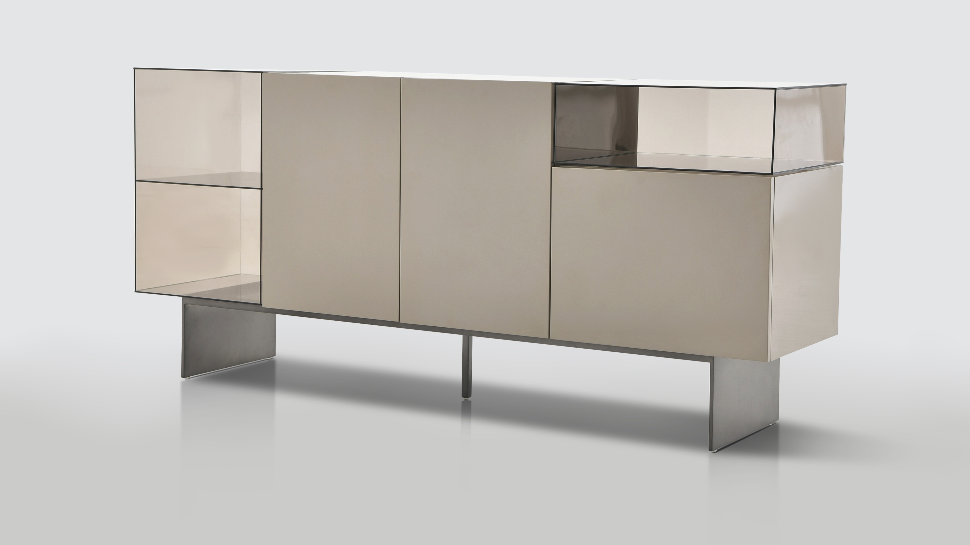 MADIA Sideboard