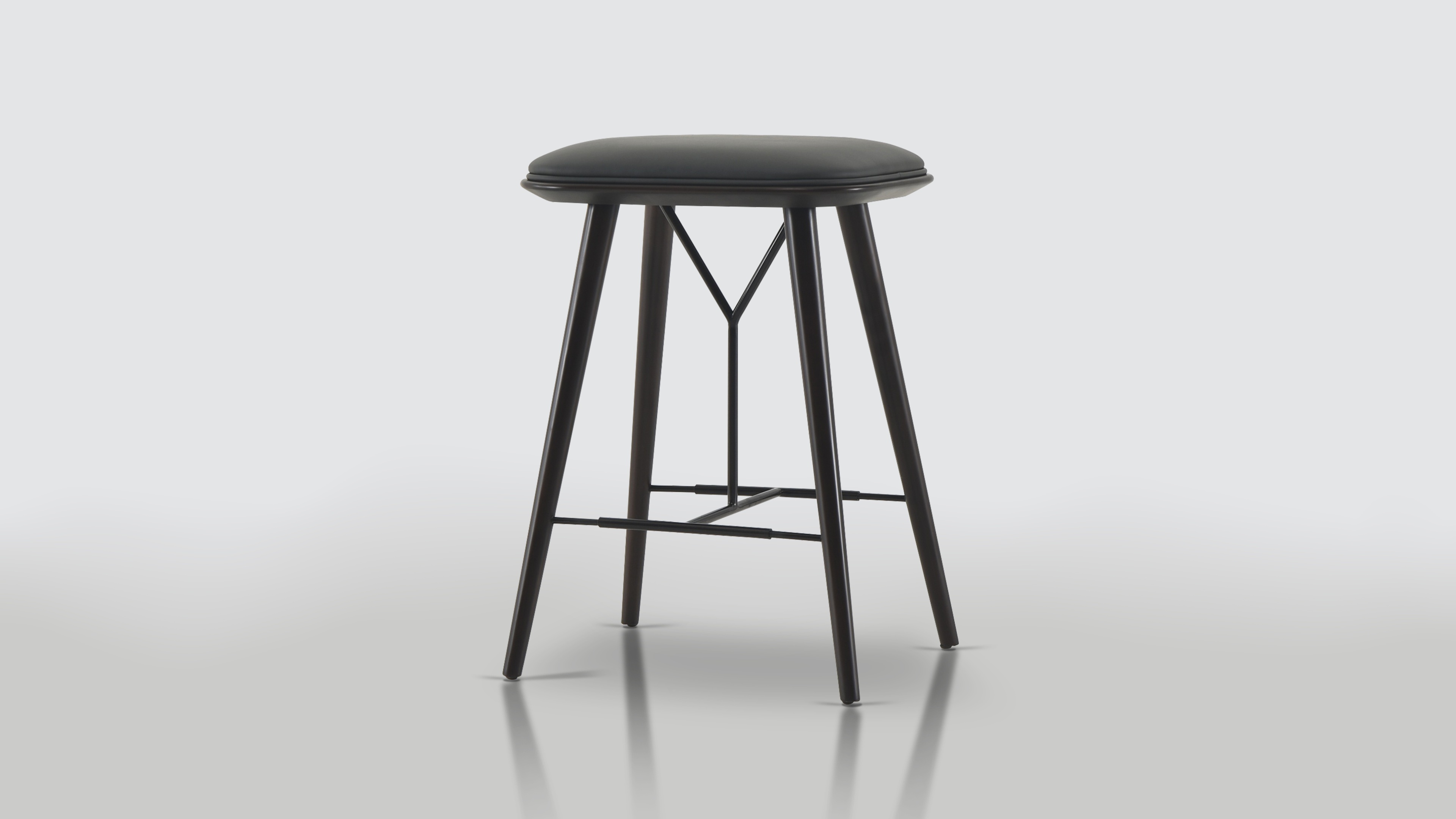SPINE Barstool