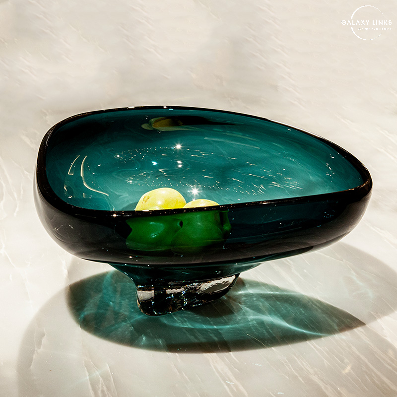 Large triangular fruit bowl