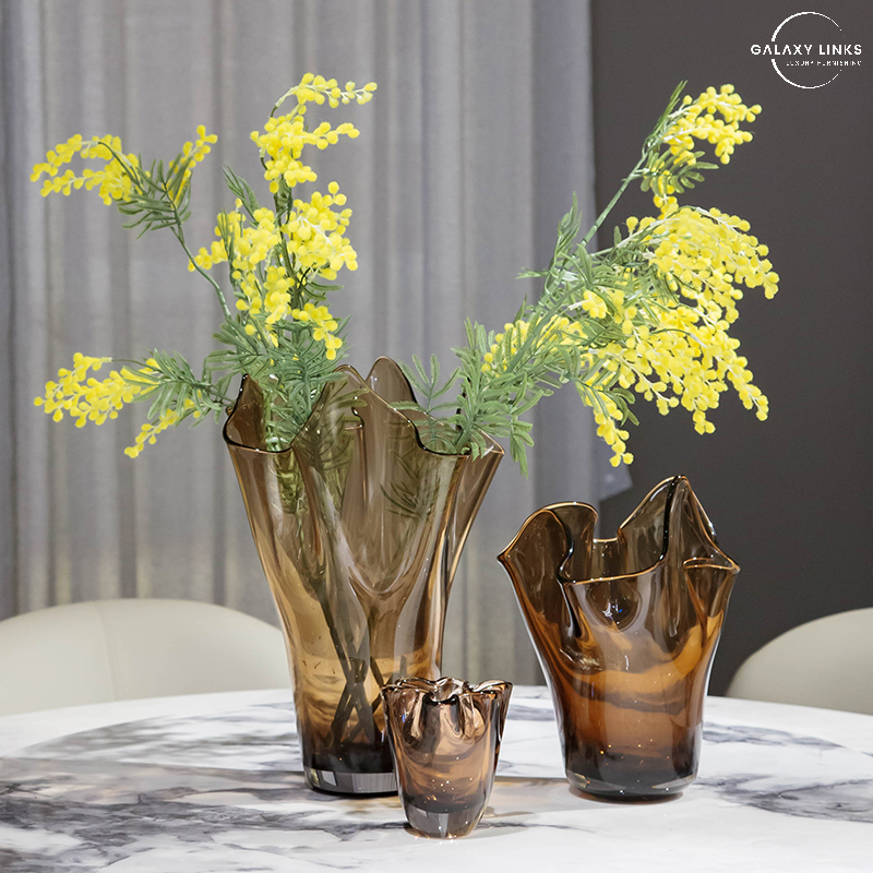 Singing Sand - Cicada Flower