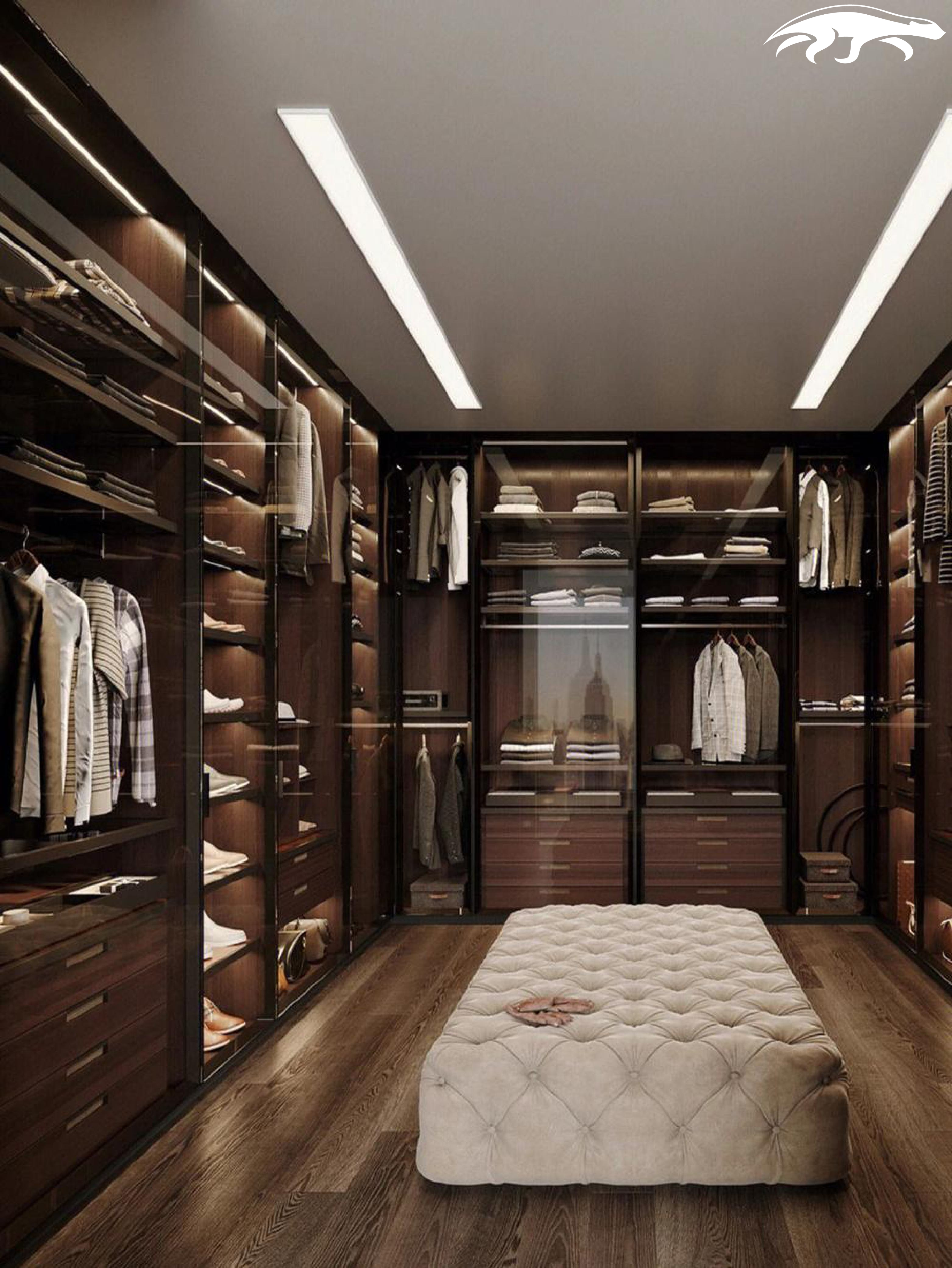 Walk In Closet146