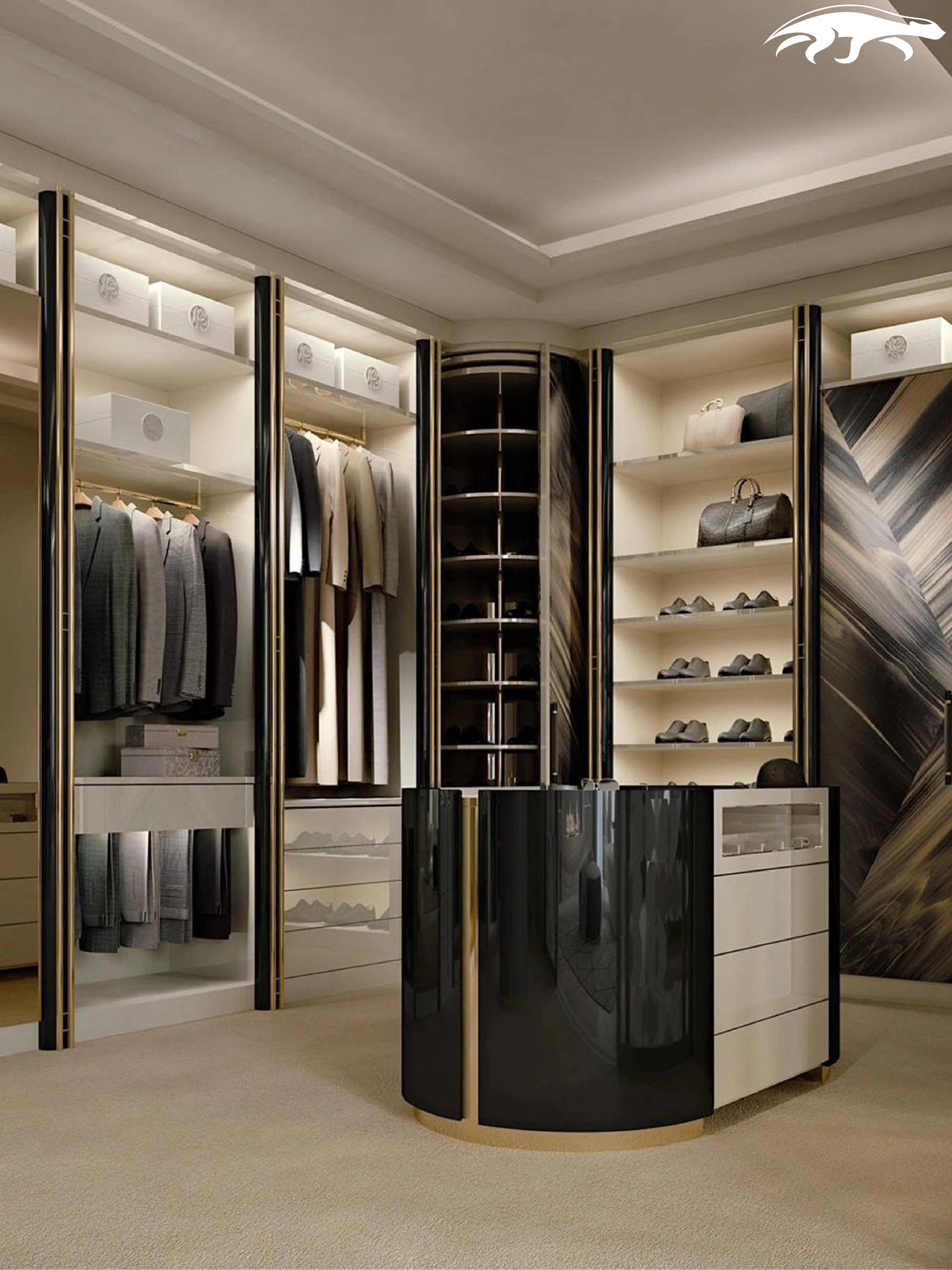 Walk In Closet