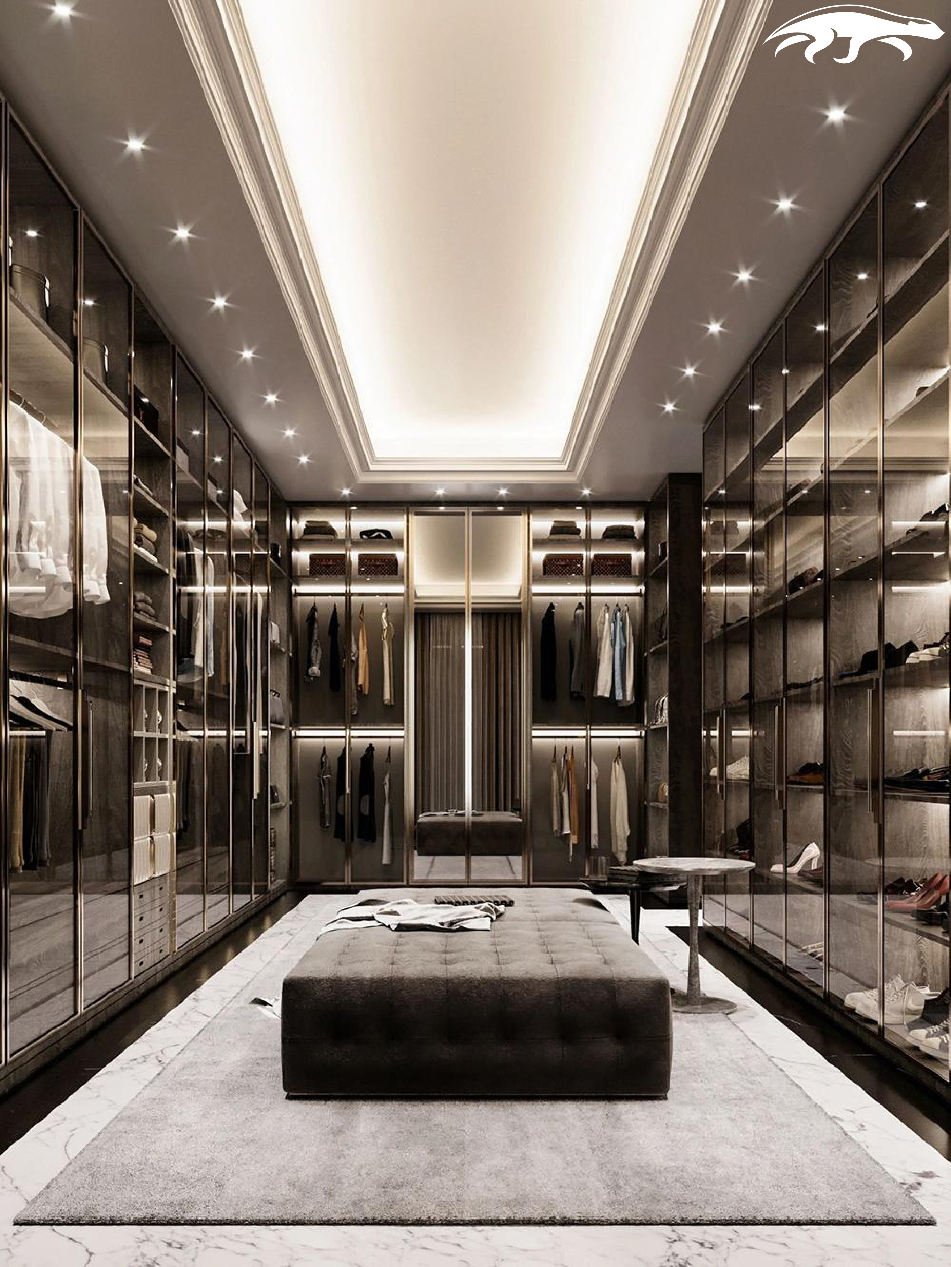 Walk In Closet36