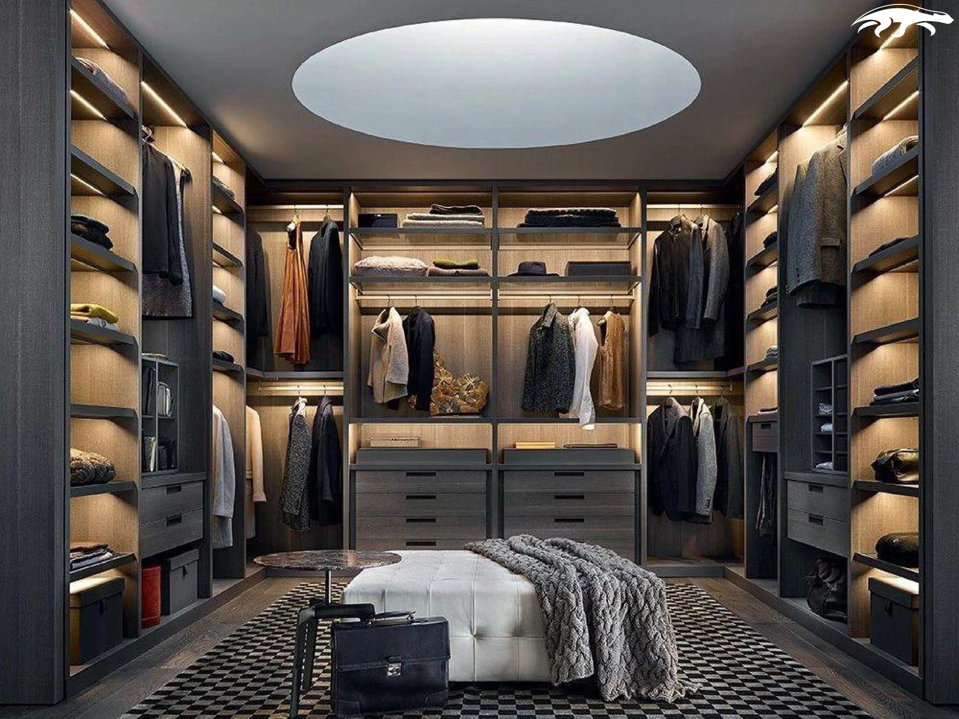 Walk In Closet73